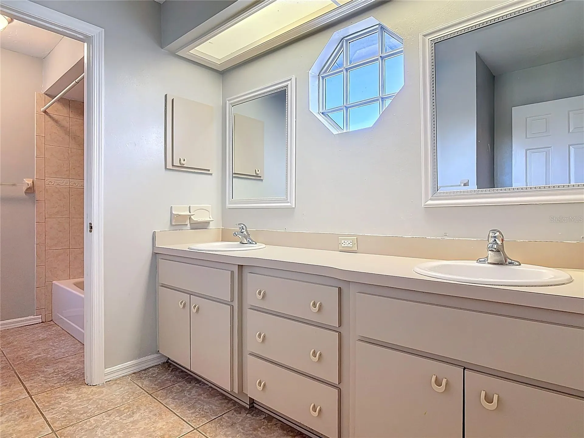 1807 Virginia Court Tavares FL 32778