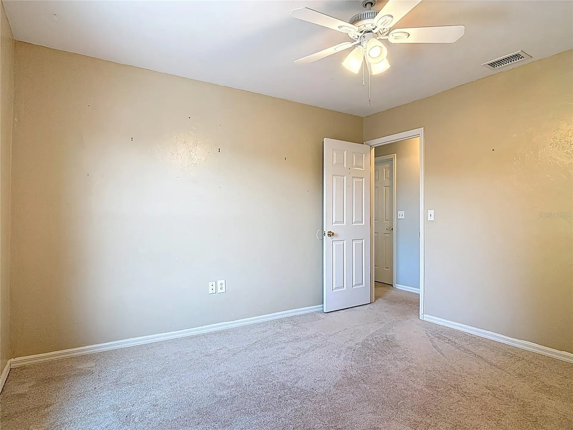 1807 Virginia Court Tavares FL 32778
