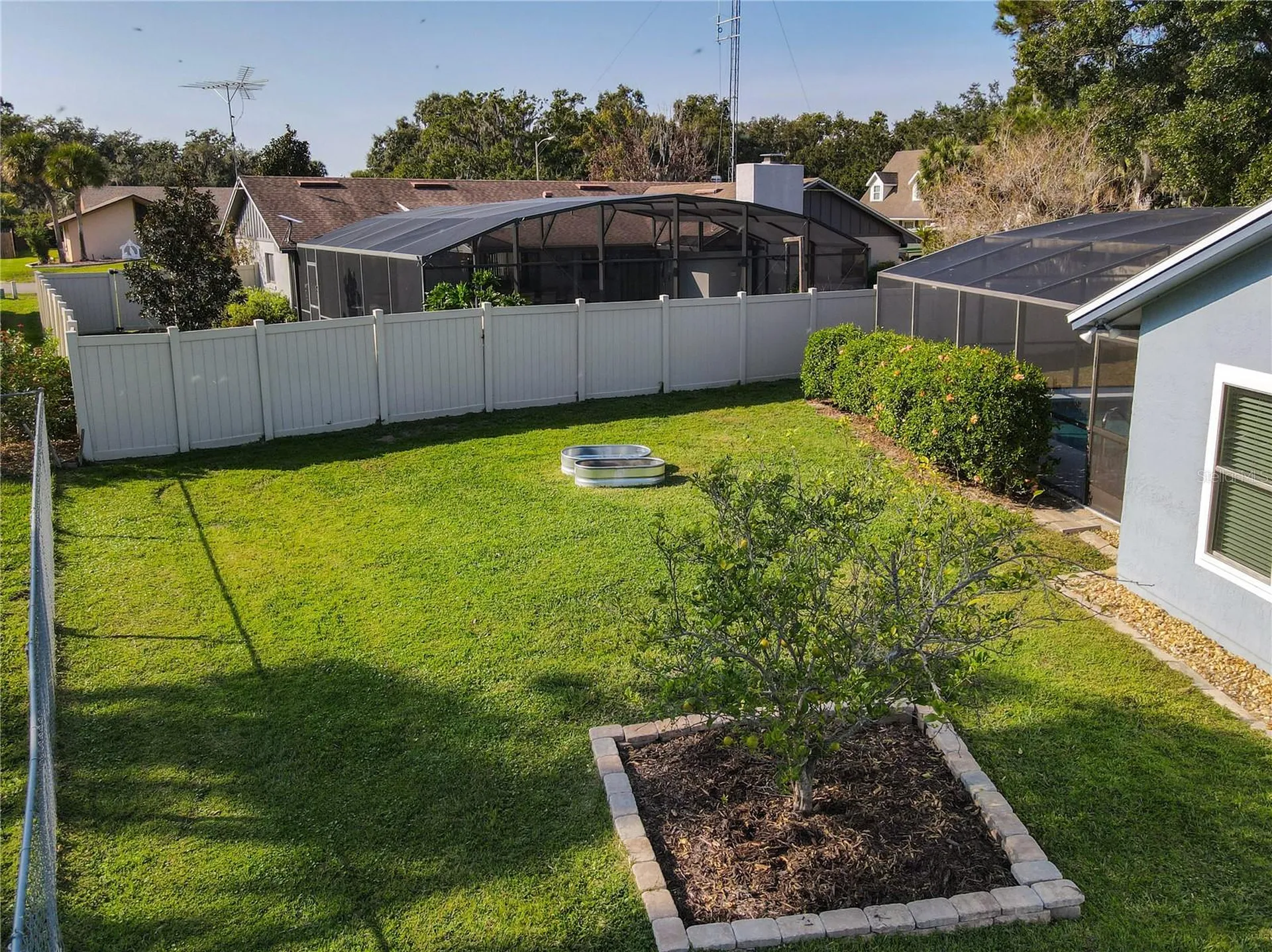 1807 Virginia Court Tavares FL 32778