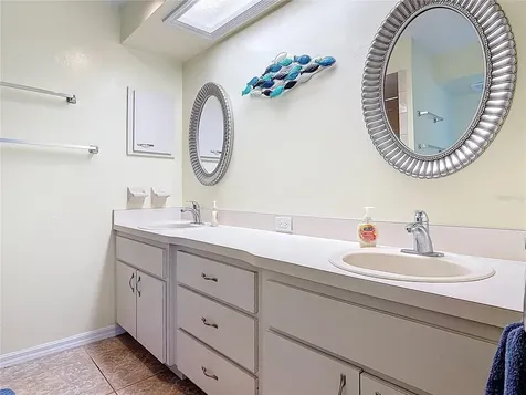 1807 Virginia Court Tavares FL 32778