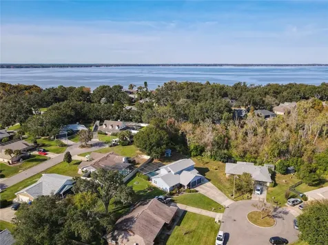 1807 Virginia Court Tavares FL 32778