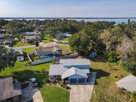 1807 Virginia Court Tavares FL 32778