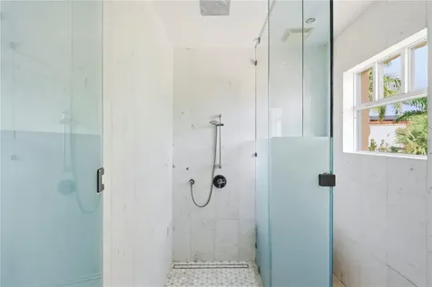 175-176 Calle Ruiseñor San Juan PR 00926