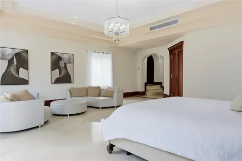 175-176 Calle Ruiseñor San Juan PR 00926