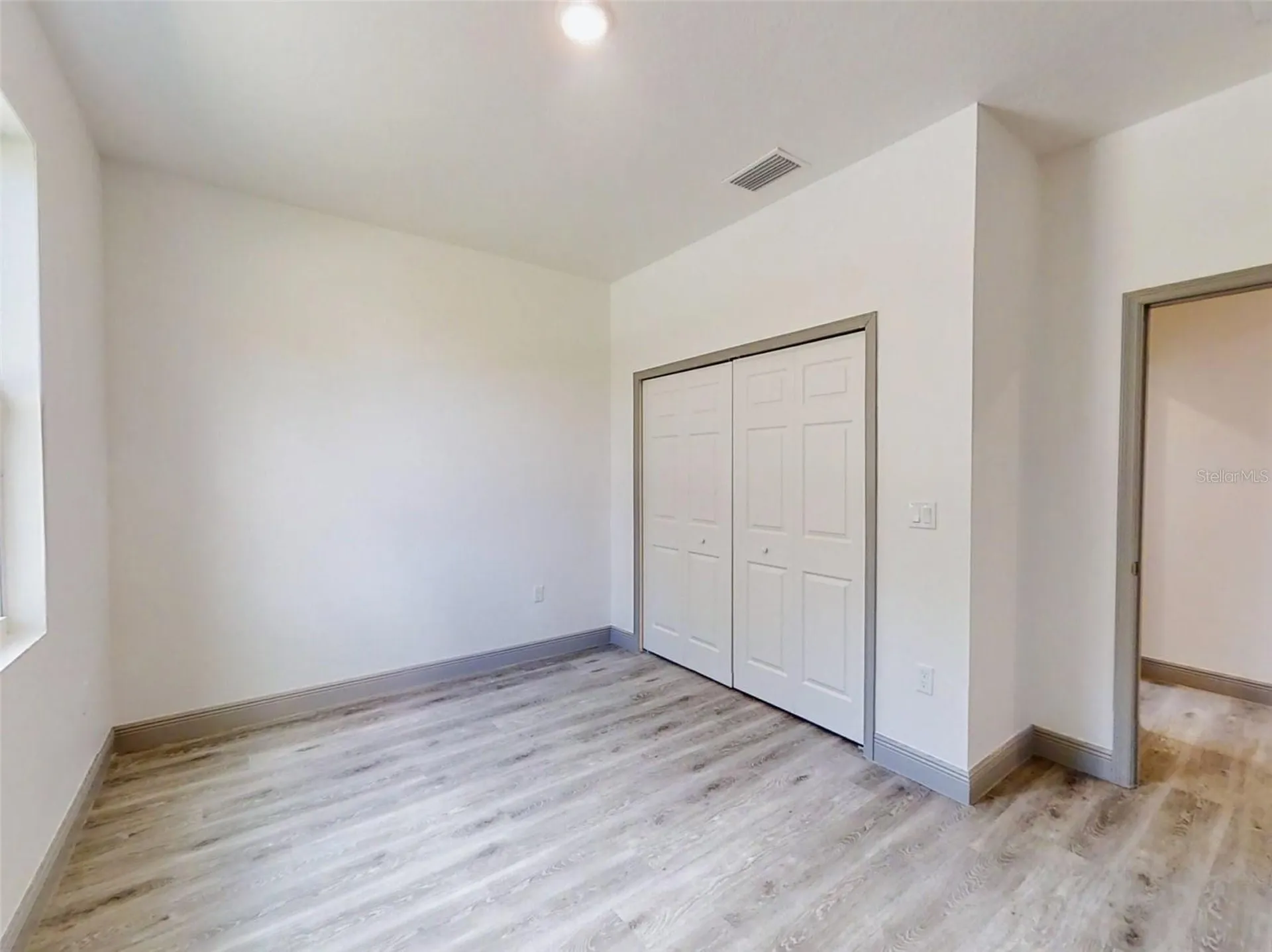 2 Guava Lane Ocklawaha FL 32179