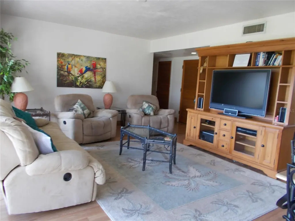 543 Maple Leaf Court Haines City FL 33844