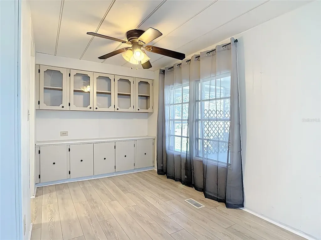 1043 Capella Drive Tavares FL 32778