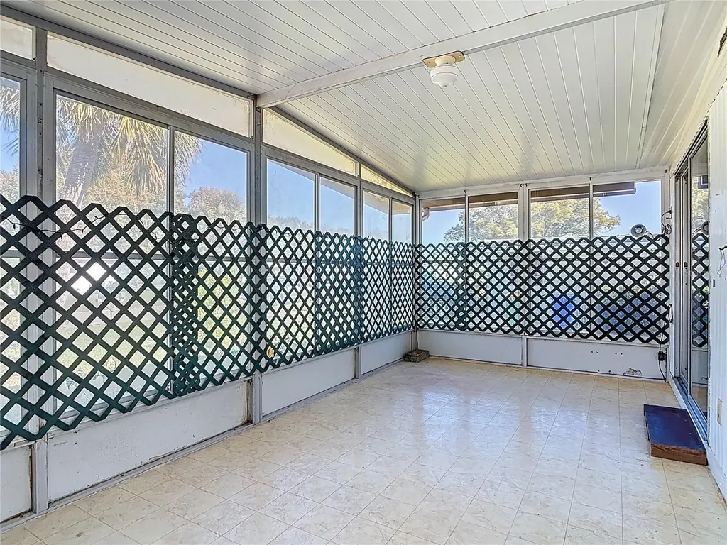 1043 Capella Drive Tavares FL 32778