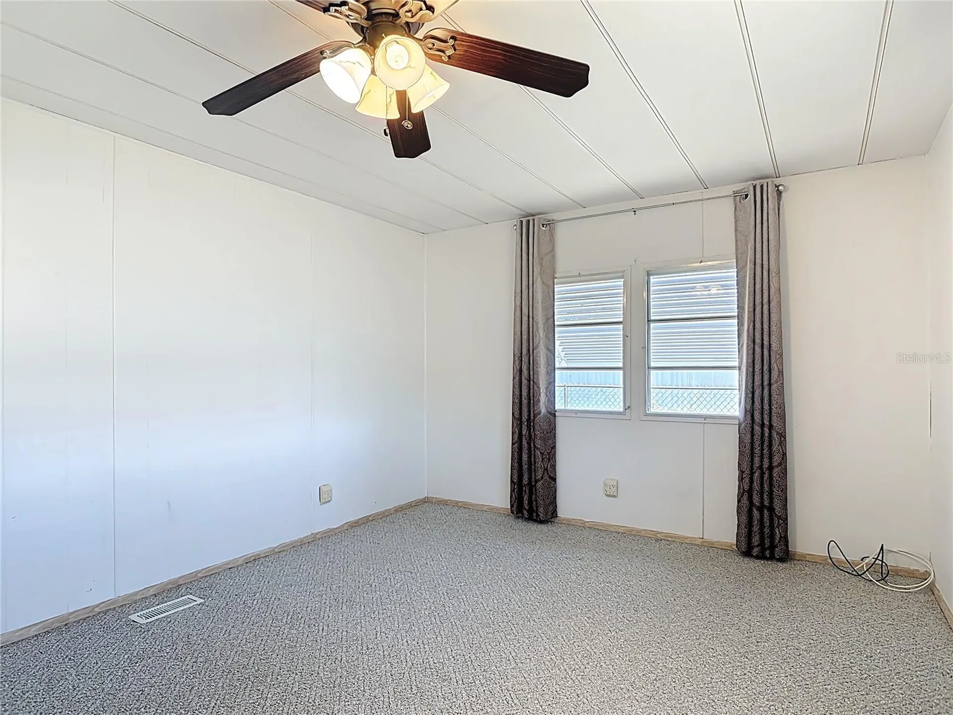 1043 Capella Drive Tavares FL 32778