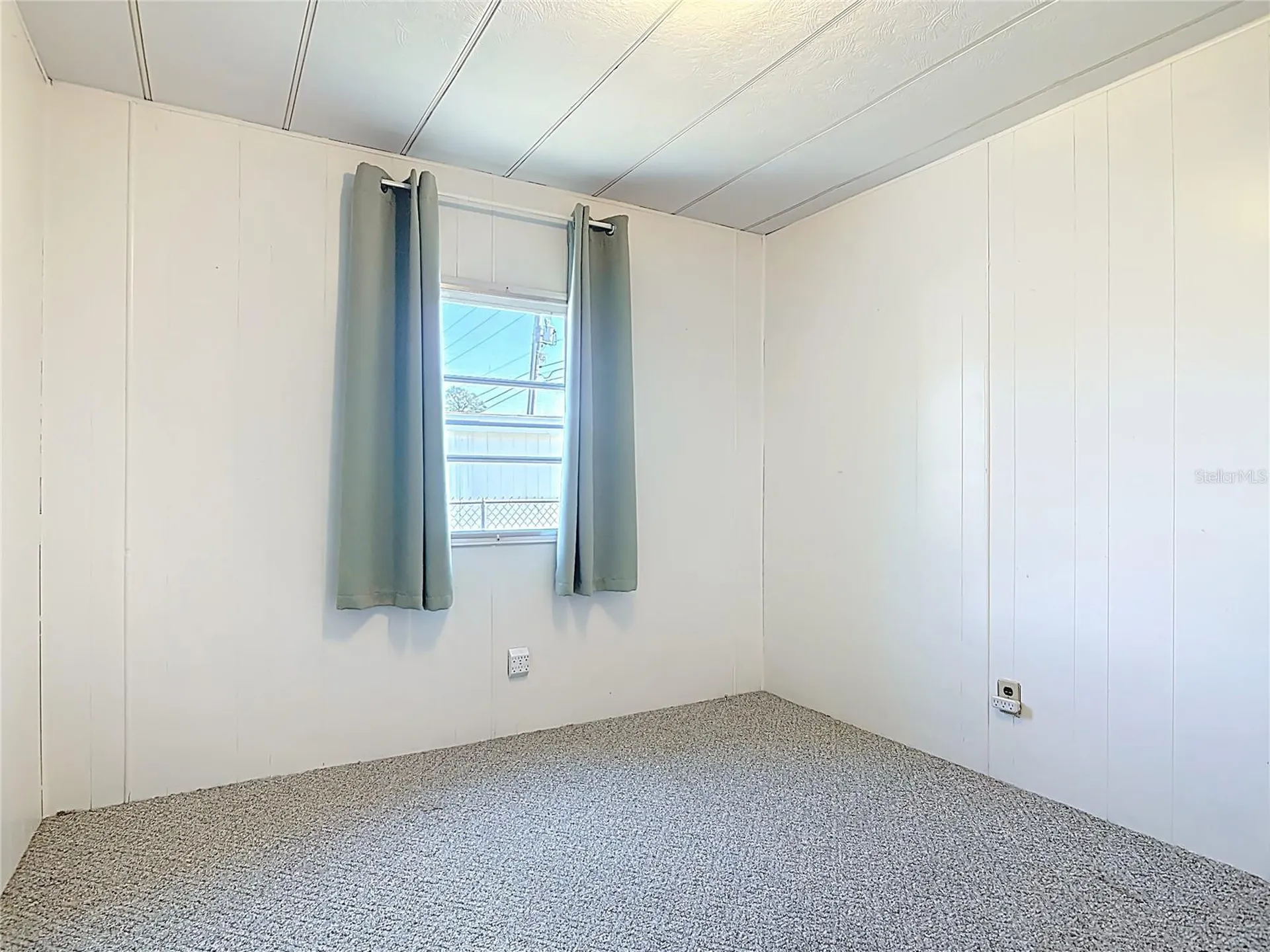 1043 Capella Drive Tavares FL 32778