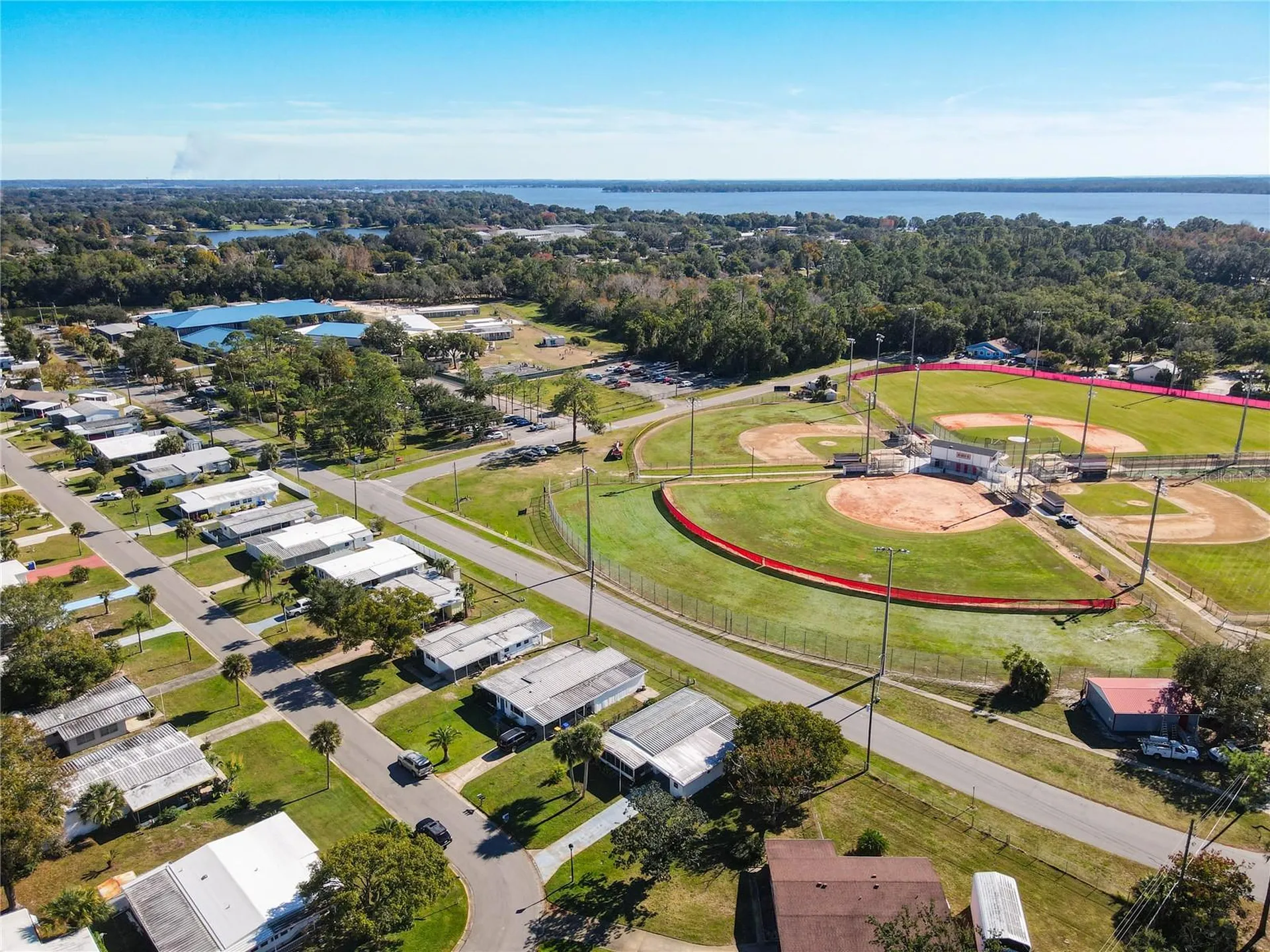 1043 Capella Drive Tavares FL 32778
