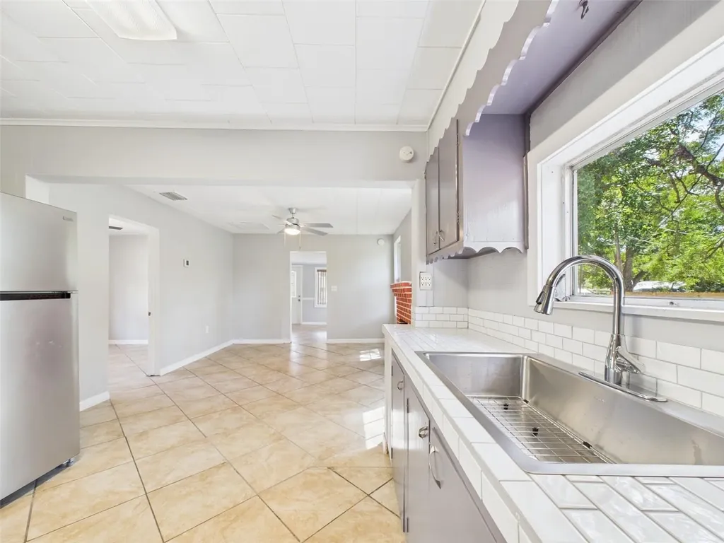 348 Gordon Avenue Lake Wales FL 33859