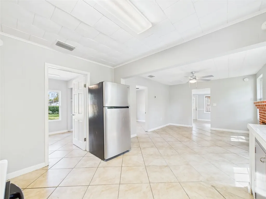 348 Gordon Avenue Lake Wales FL 33859