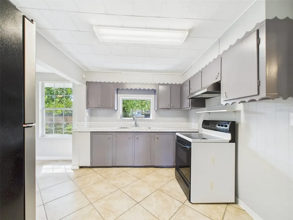 348 Gordon Avenue Lake Wales FL 33859