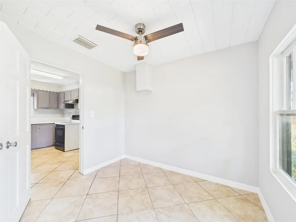 348 Gordon Avenue Lake Wales FL 33859