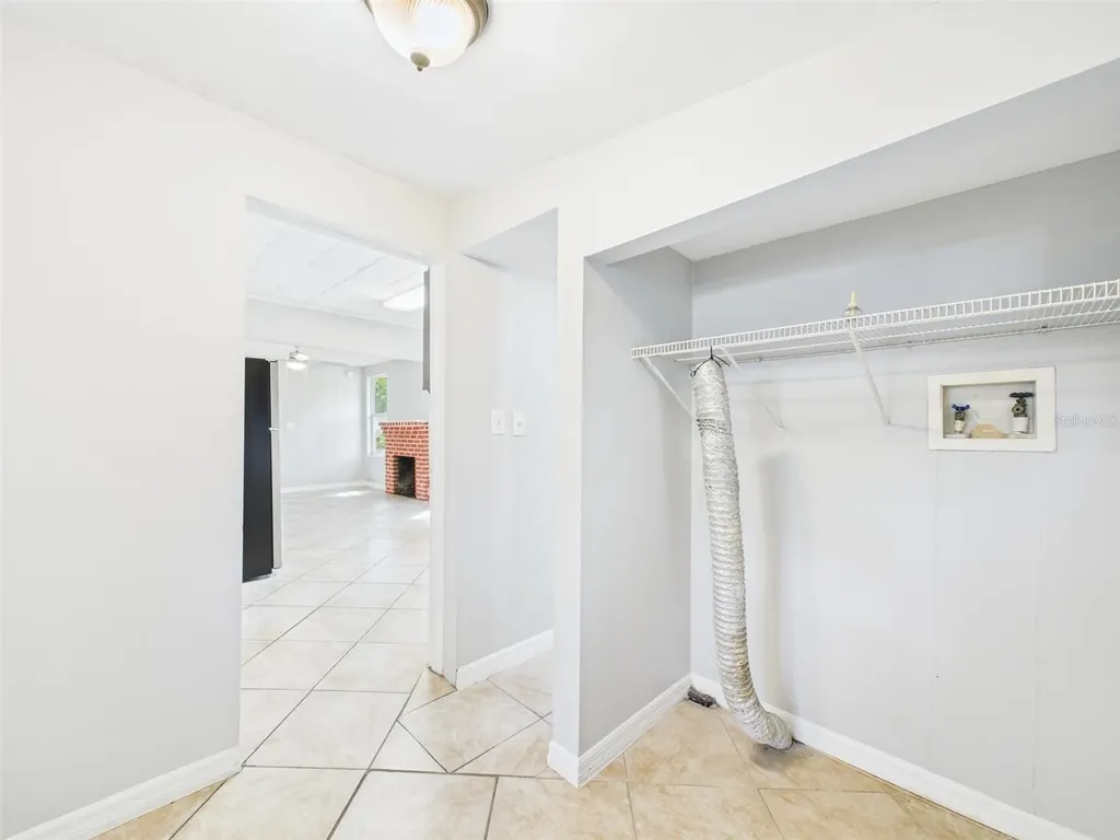 348 Gordon Avenue Lake Wales FL 33859