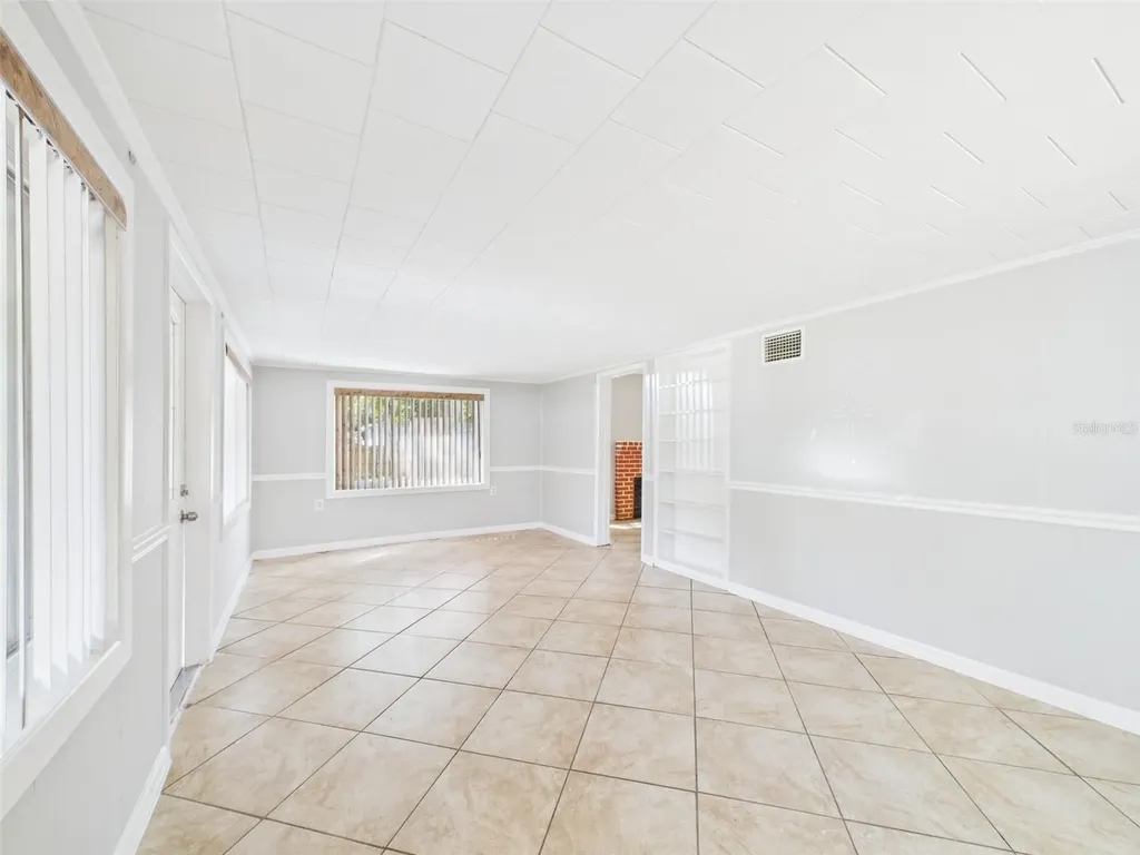 348 Gordon Avenue Lake Wales FL 33859