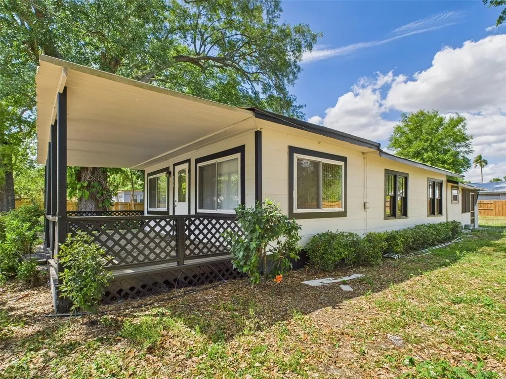 348 Gordon Avenue Lake Wales FL 33859