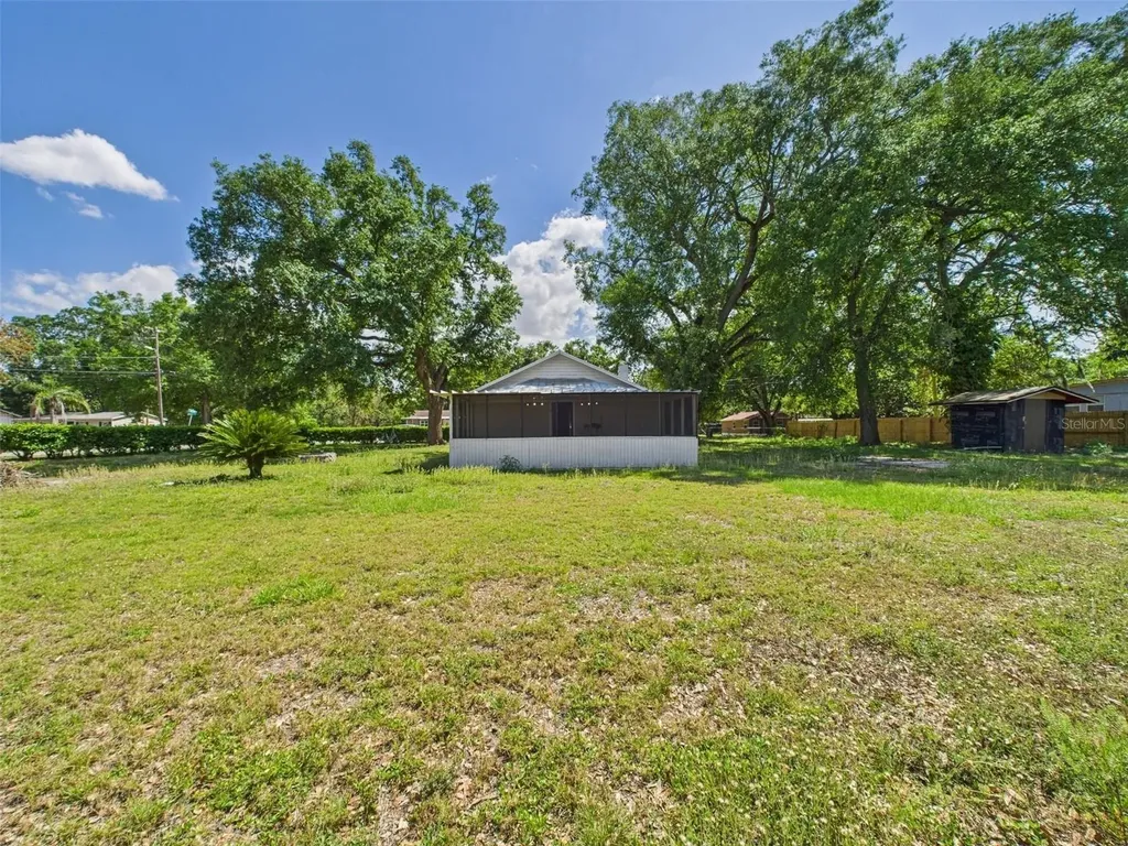 348 Gordon Avenue Lake Wales FL 33859