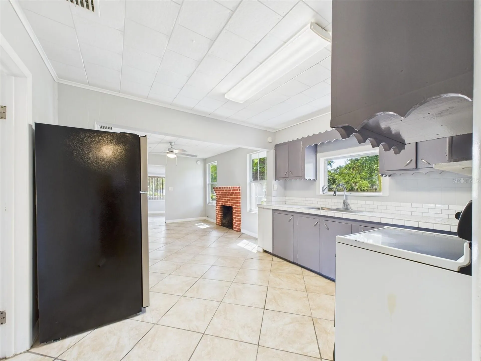 348 Gordon Avenue Lake Wales FL 33859