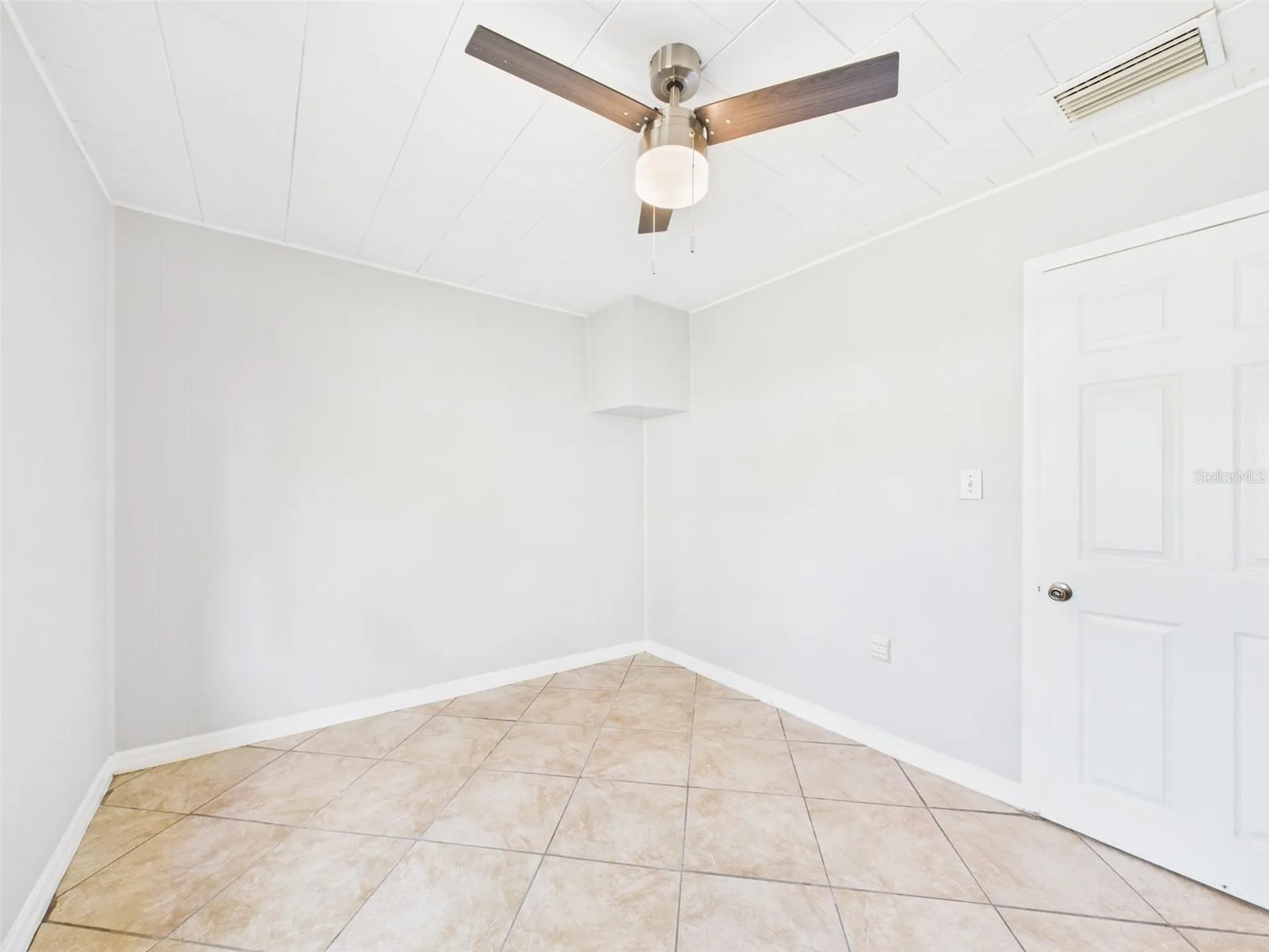 348 Gordon Avenue Lake Wales FL 33859