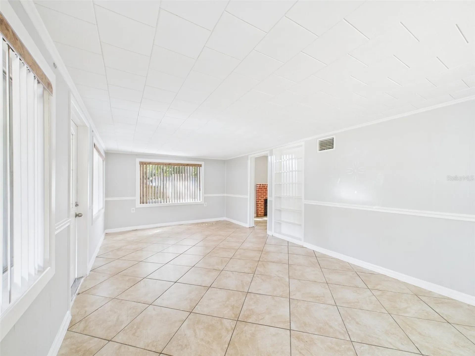 348 Gordon Avenue Lake Wales FL 33859
