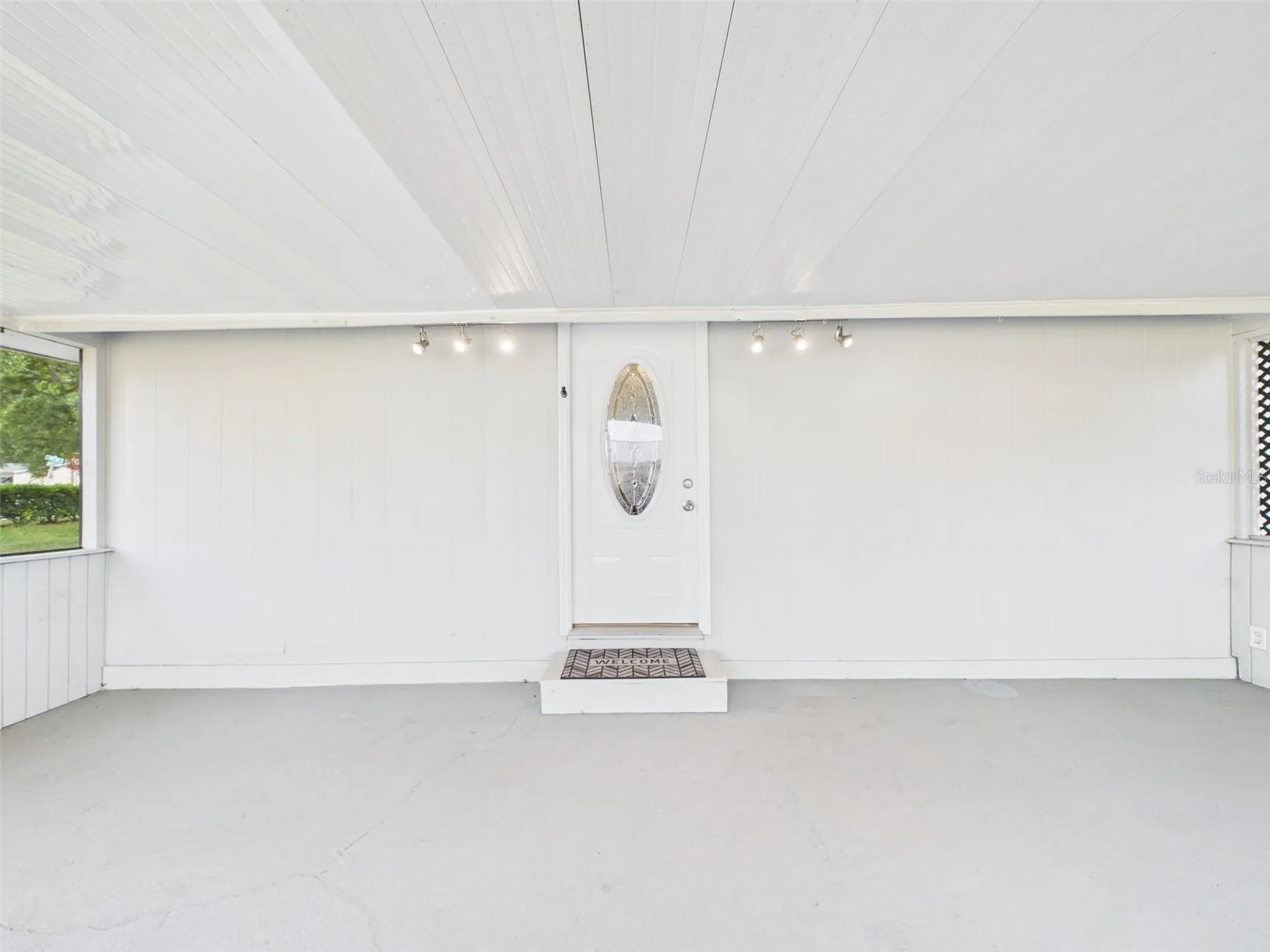 348 Gordon Avenue Lake Wales FL 33859
