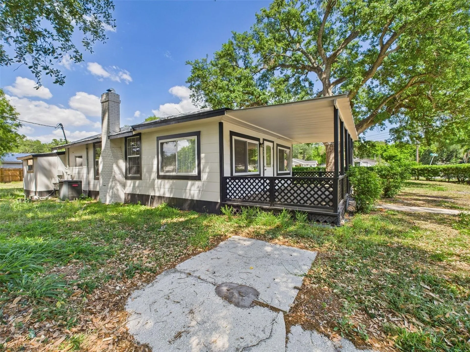 348 Gordon Avenue Lake Wales FL 33859