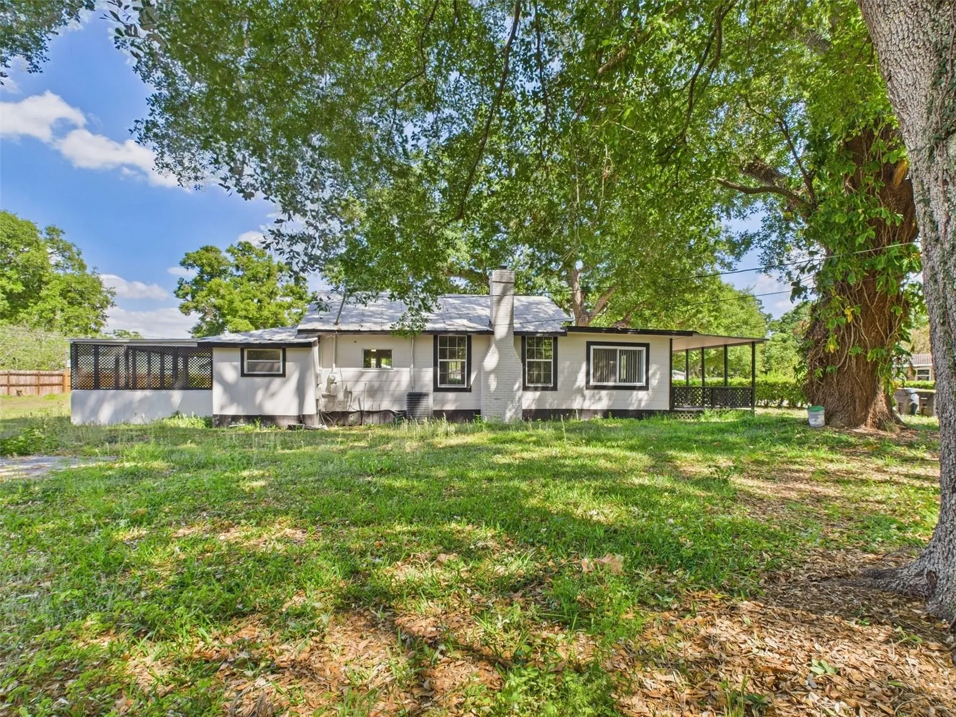 348 Gordon Avenue Lake Wales FL 33859