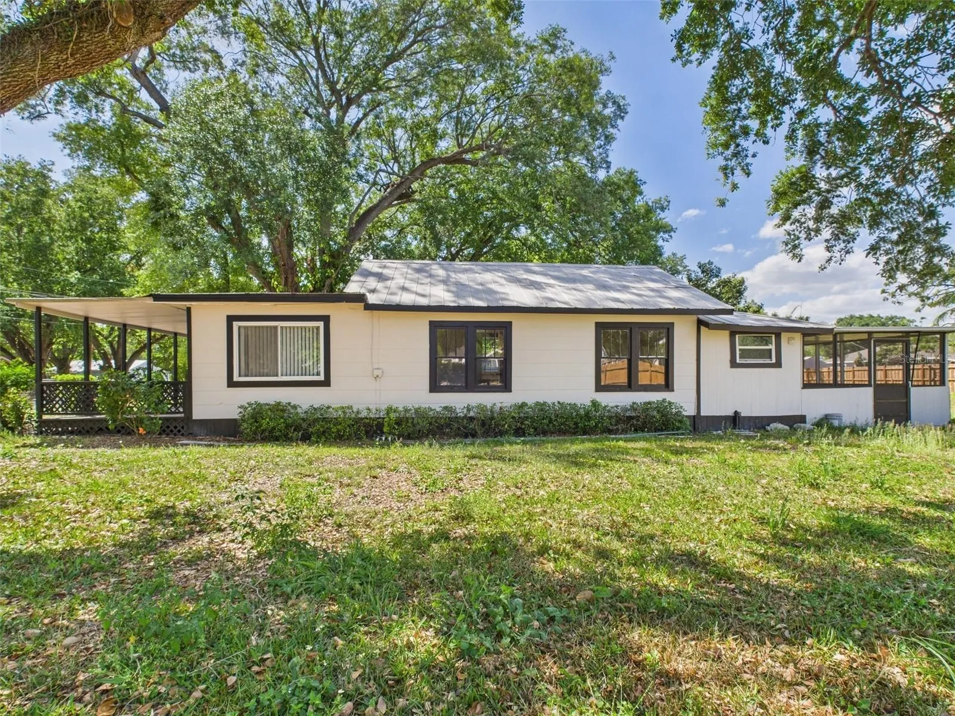 348 Gordon Avenue Lake Wales FL 33859