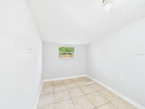 348 Gordon Avenue Lake Wales FL 33859