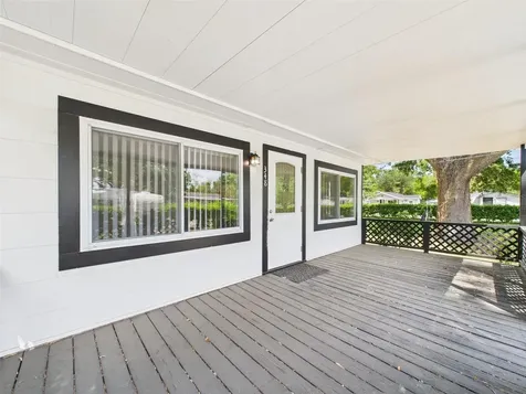 348 Gordon Avenue Lake Wales FL 33859