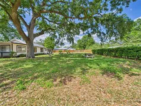 348 Gordon Avenue Lake Wales FL 33859