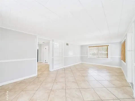 348 Gordon Avenue Lake Wales FL 33859