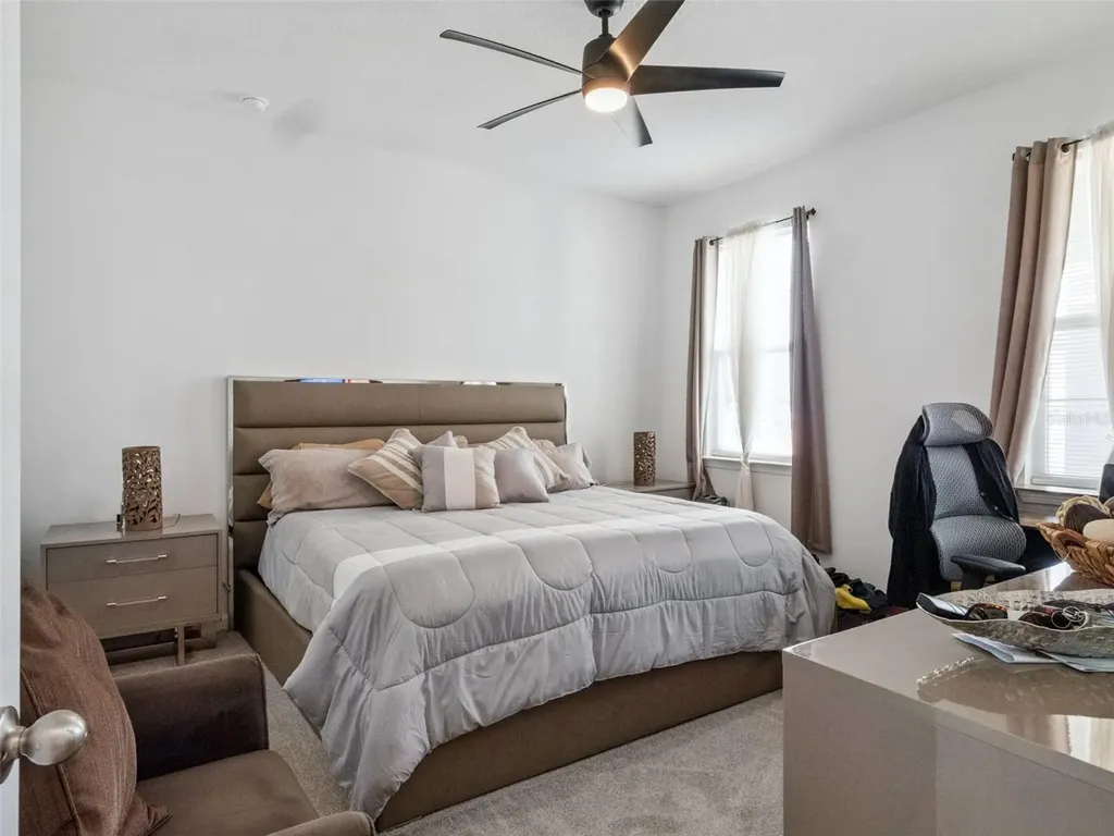 591 Via Bella Court Howey In The Hills FL 34737