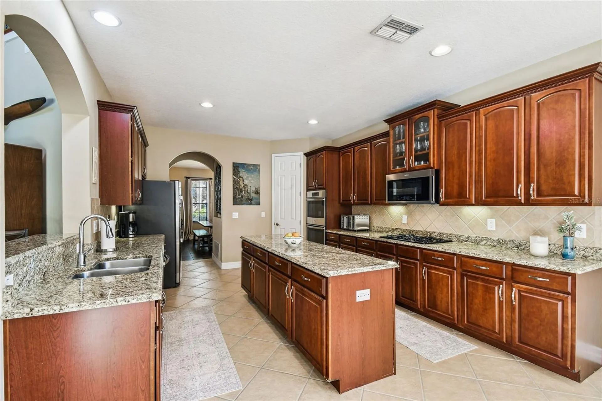 3811 Ivydale Court Land O Lakes FL 34638