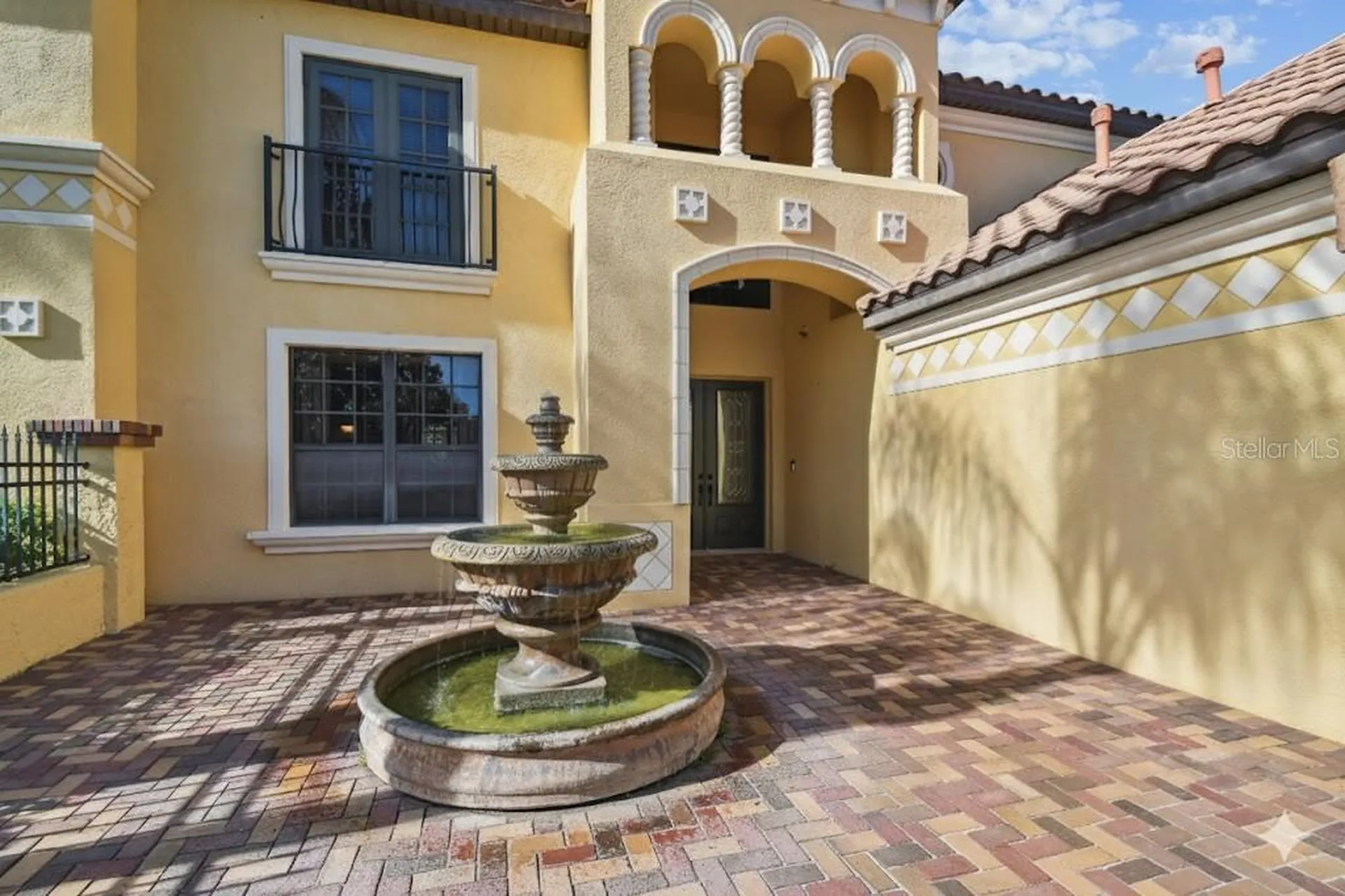 3811 Ivydale Court Land O Lakes FL 34638