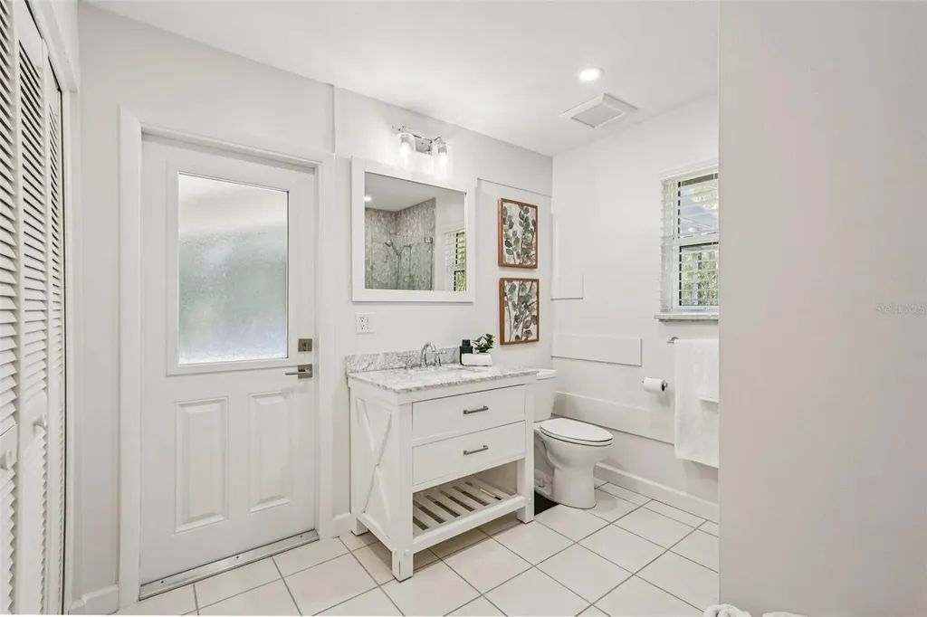4963 Rutland Gate Sarasota FL 34235