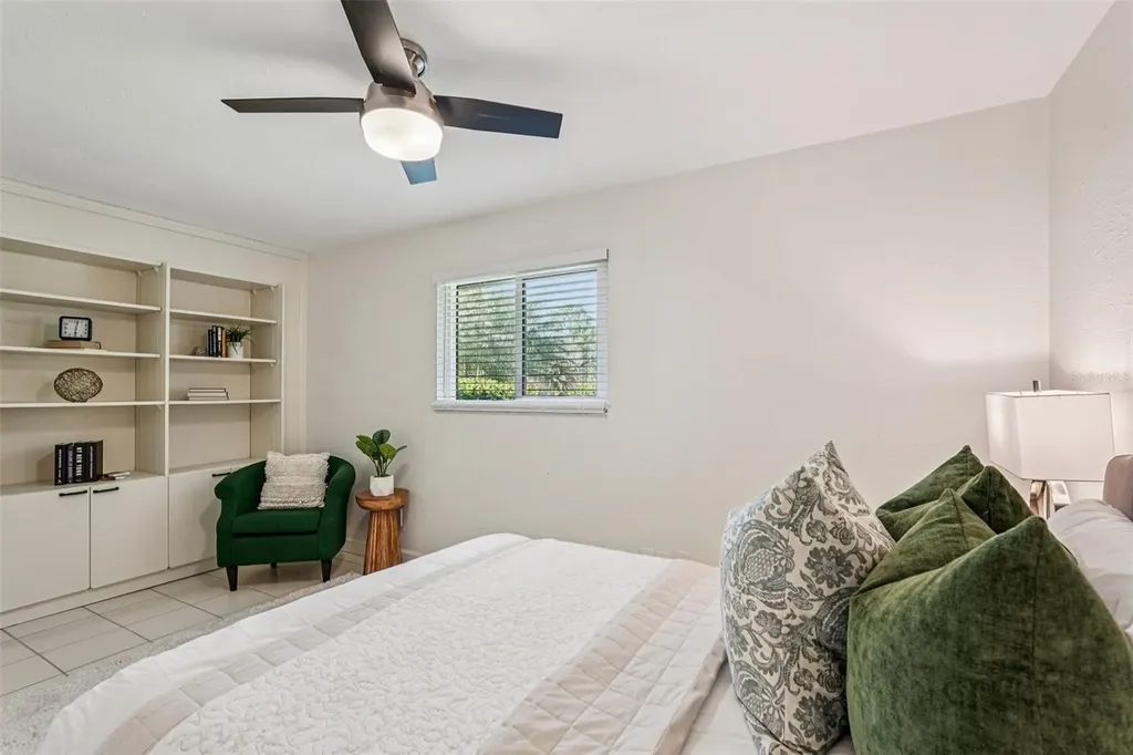 4963 Rutland Gate Sarasota FL 34235