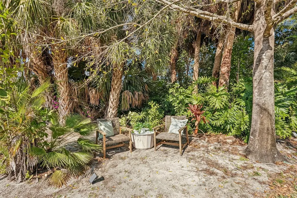 4963 Rutland Gate Sarasota FL 34235