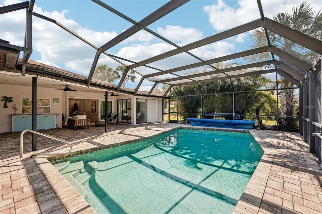 4963 Rutland Gate Sarasota FL 34235