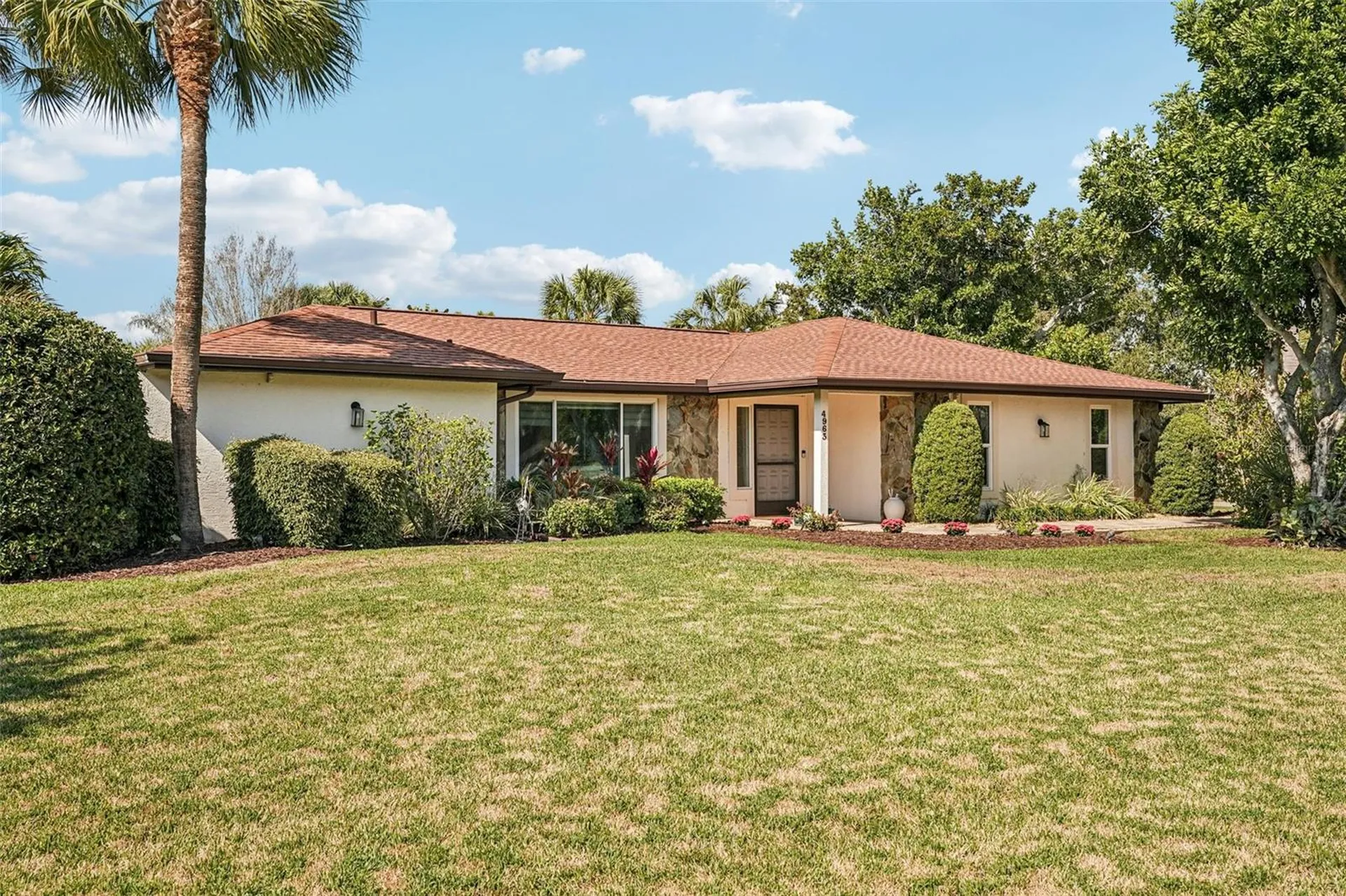 4963 Rutland Gate Sarasota FL 34235