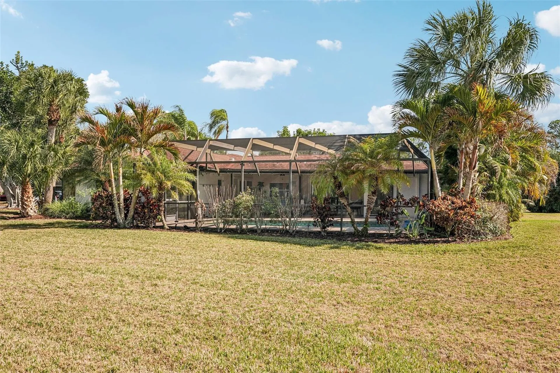 4963 Rutland Gate Sarasota FL 34235