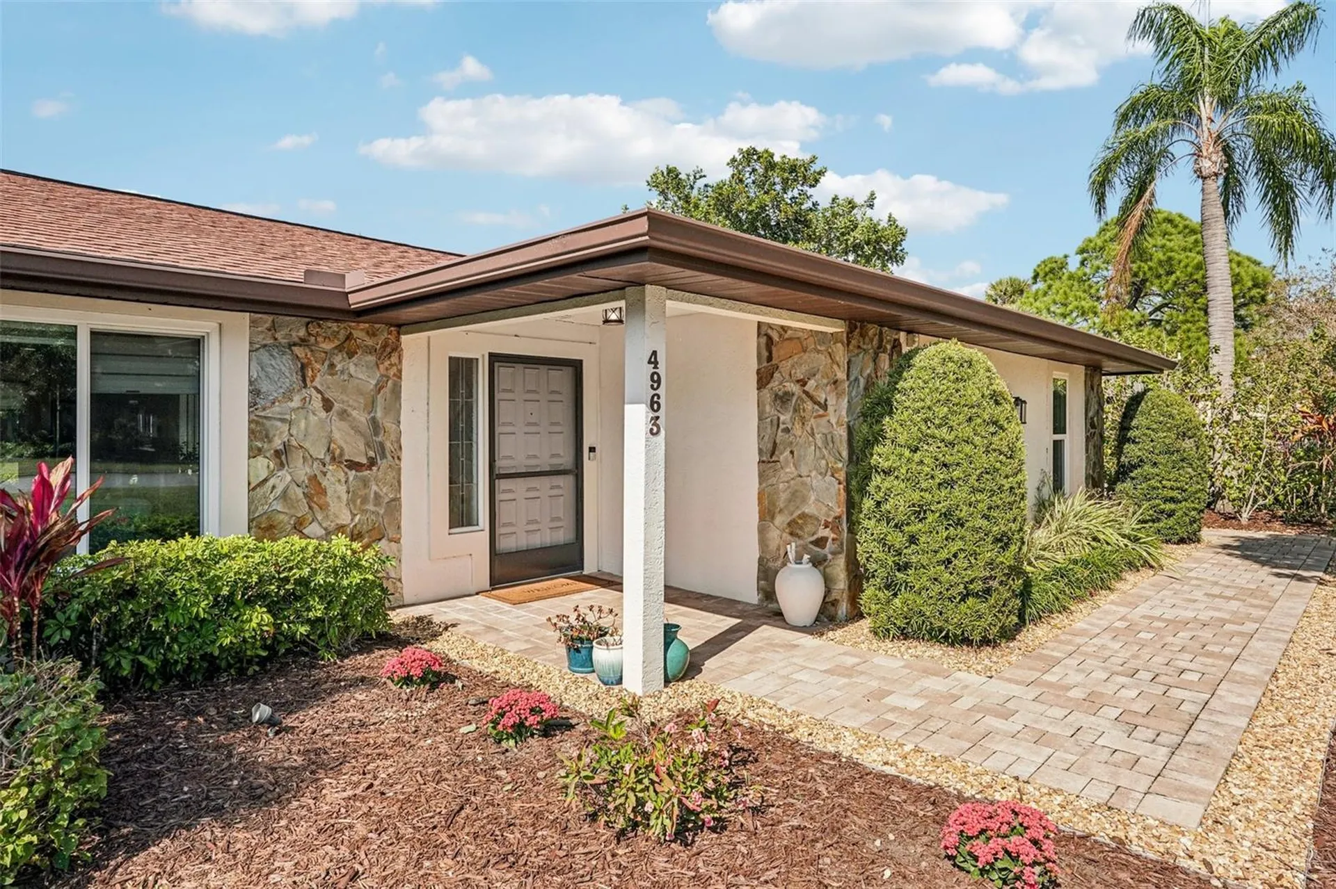 4963 Rutland Gate Sarasota FL 34235