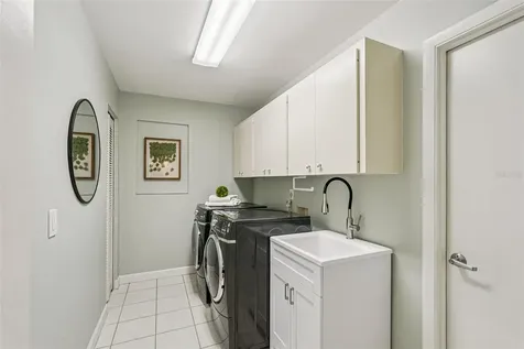 4963 Rutland Gate Sarasota FL 34235