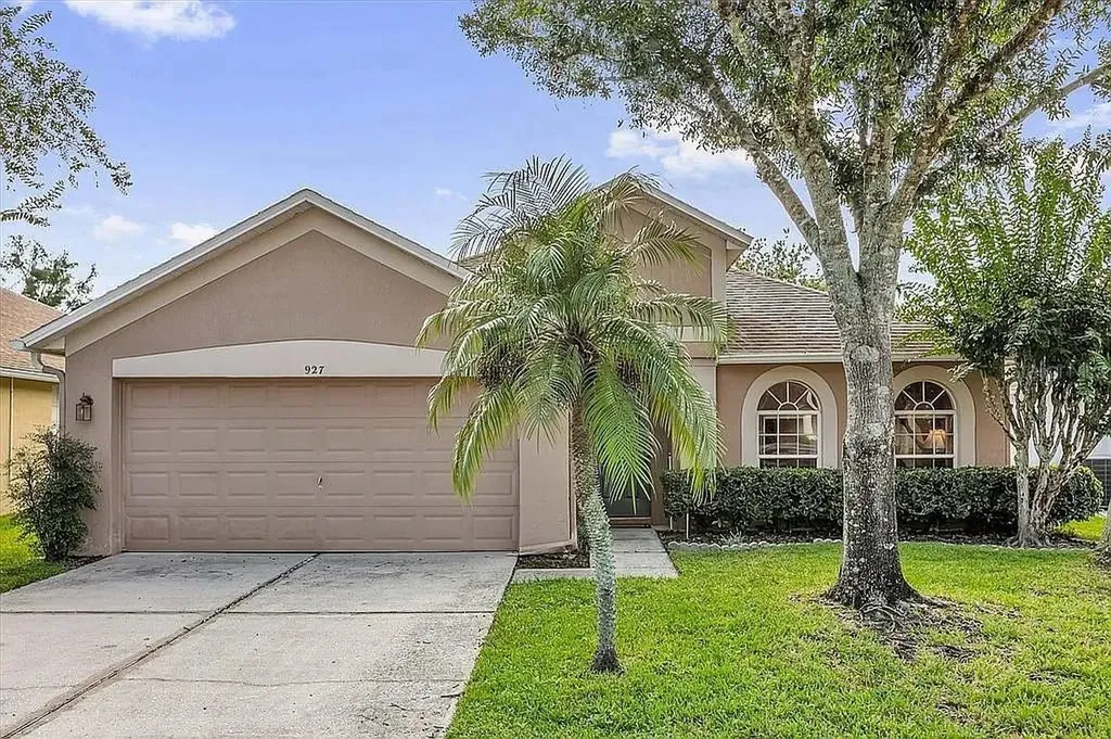 927 Jade Forest Avenue Orlando FL 32828