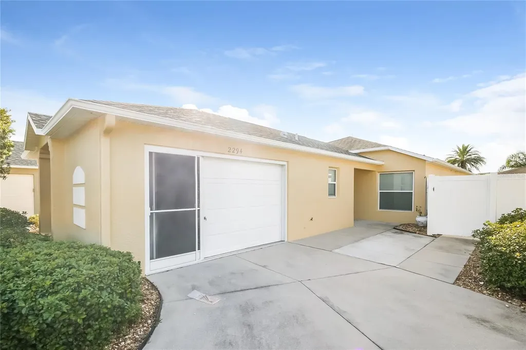 2294 Trailwinds Terrace The Villages FL 32162