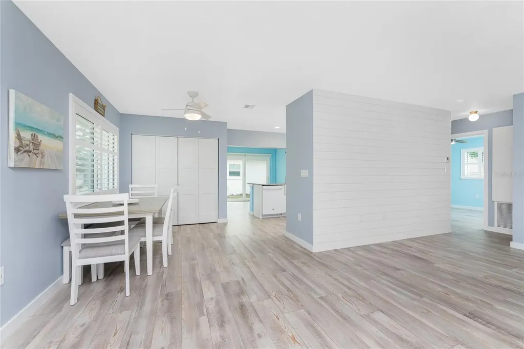 1977 Beach Road Englewood FL 34223