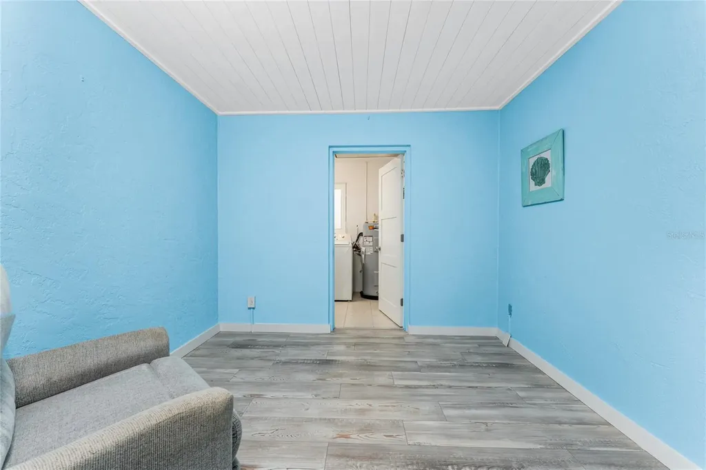 1977 Beach Road Englewood FL 34223