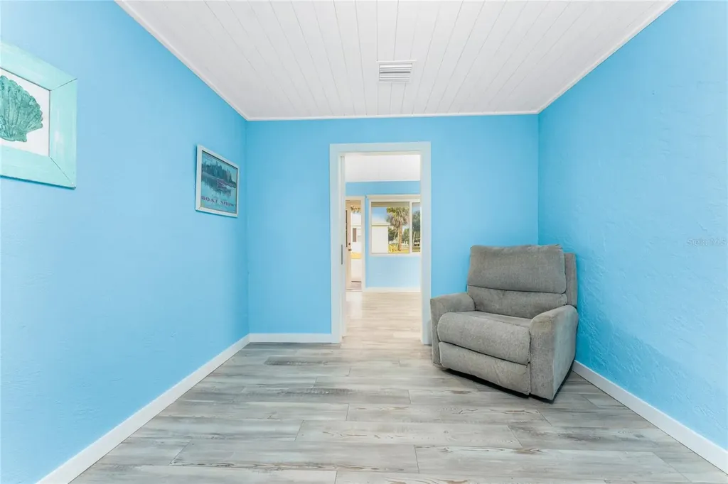 1977 Beach Road Englewood FL 34223